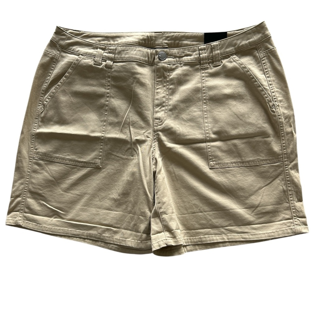 Lane Bryant Tan Casual Shorts size 18 NWT